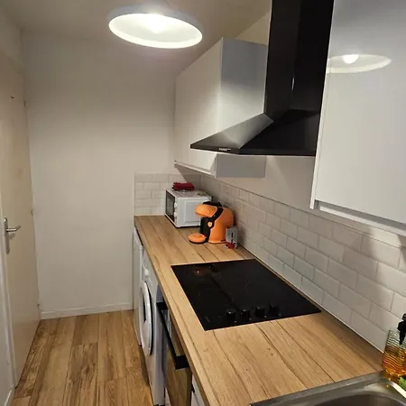 2 Baheux Апартаменты *